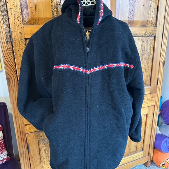 Alpaca black coat from Peru - Picture 1 of 3